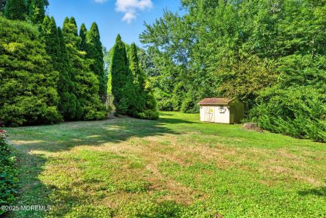 511 Burlington Road Freehold NJ 07728