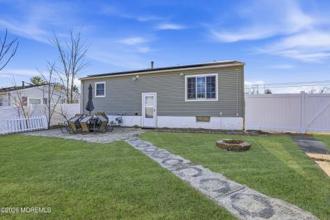 28 Bucknell Drive Toms River NJ 08757