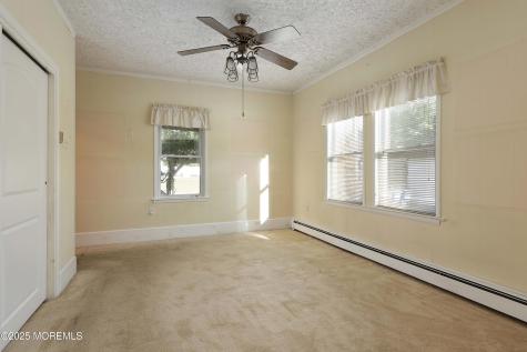 547 Brookside Drive Toms River NJ 08753