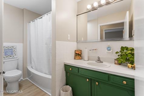 15 Dover Walk Toms River NJ 08753