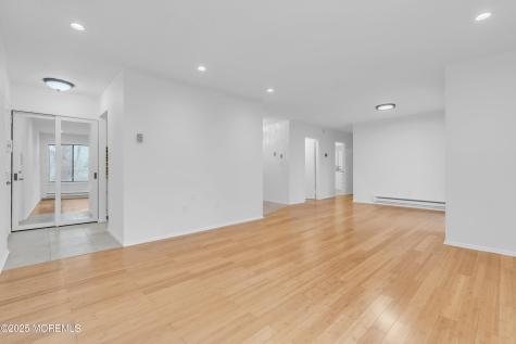 55 Amberly Drive Manalapan NJ 07726