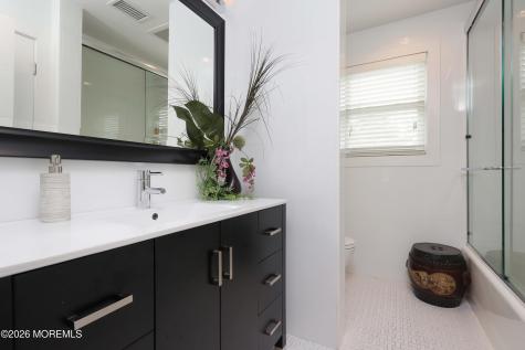 66 Wyckoff Street Matawan NJ 07747