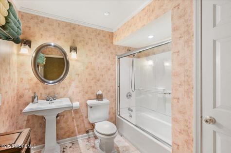 155 Borden Road Middletown NJ 07748
