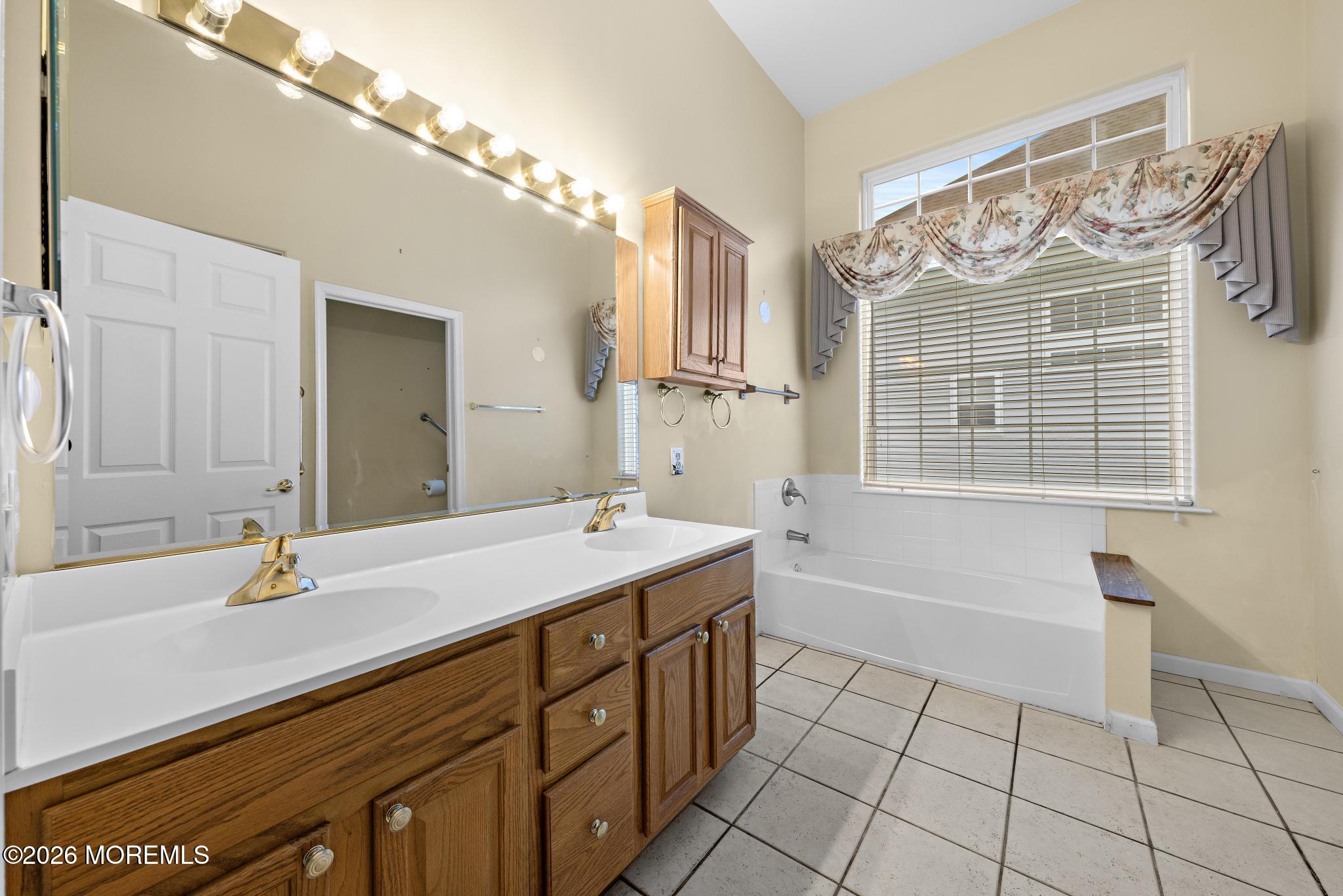 6 Rapids Court Barnegat NJ 08005