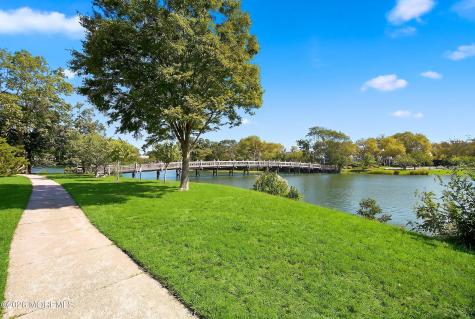 332 Pitney Avenue Spring Lake NJ 07762