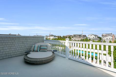 915 Barnegat Lane Mantoloking NJ 08738