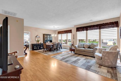 64 Symphony Avenue Bayville NJ 08721