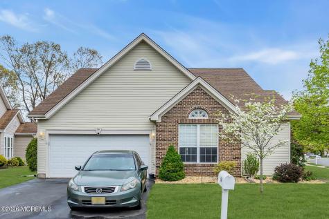 64 Symphony Avenue Bayville NJ 08721