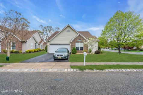 64 Symphony Avenue Bayville NJ 08721