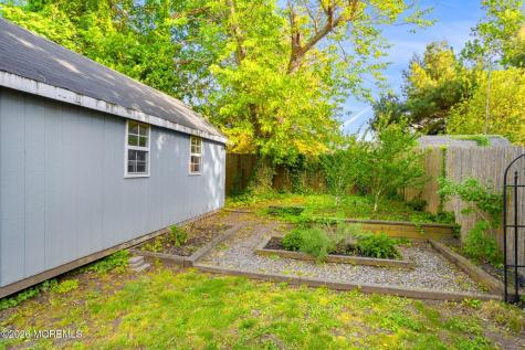 142 Otis Avenue Tuckerton NJ 08087