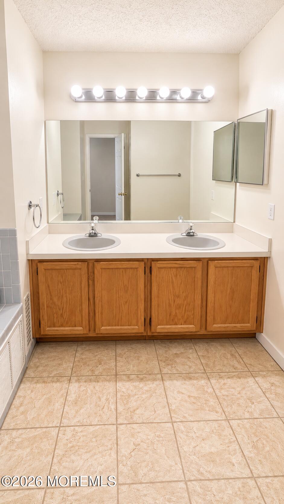 3202 Pepperbush Court Toms River NJ 08755