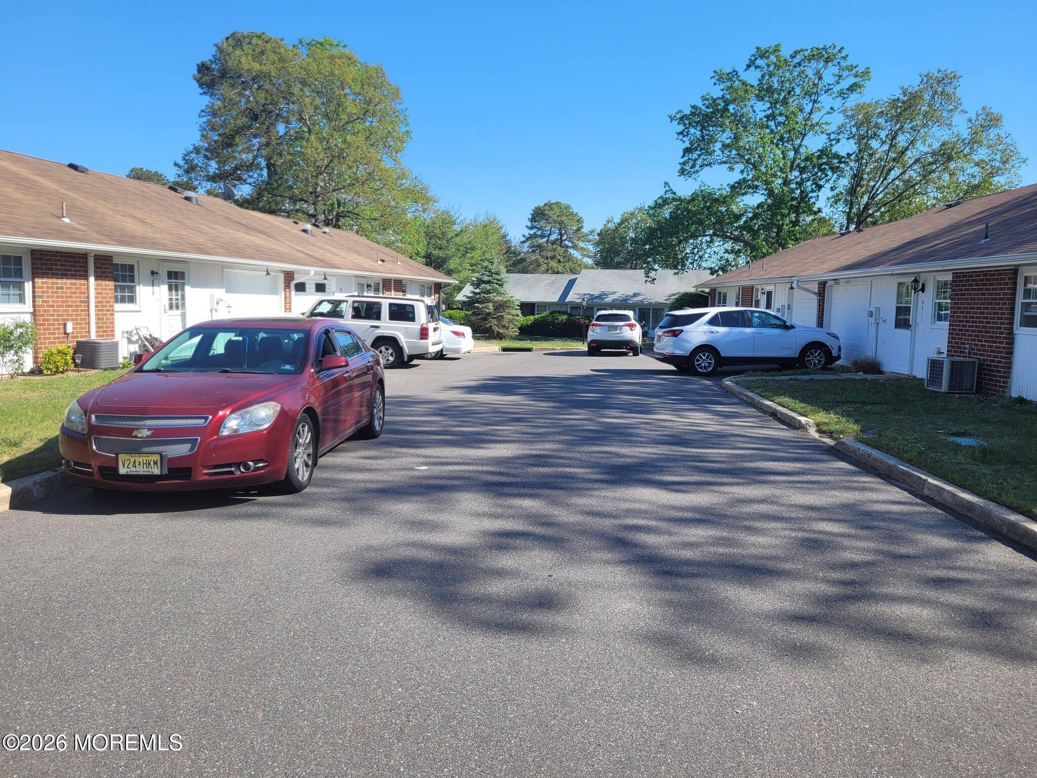 929A Thornhill Court Lakewood NJ 08701