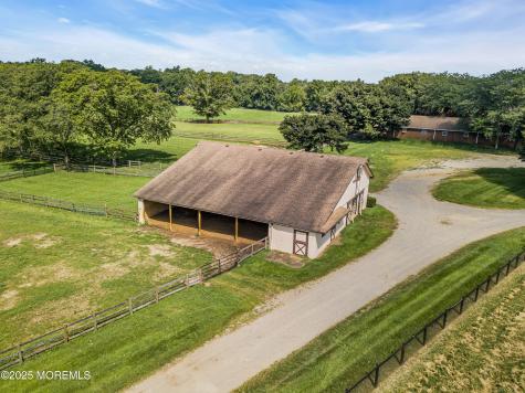 74 Red Valley Road Cream Ridge NJ 08514