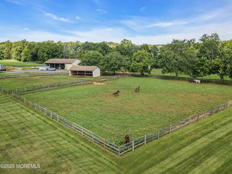 74 Red Valley Road Cream Ridge NJ 08514