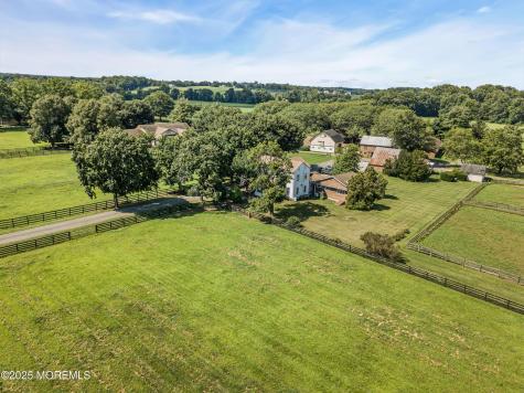 74 Red Valley Road Cream Ridge NJ 08514