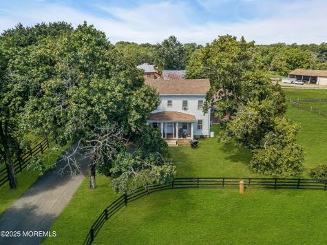 74 Red Valley Road Cream Ridge NJ 08514