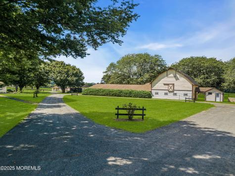 74 Red Valley Road Cream Ridge NJ 08514