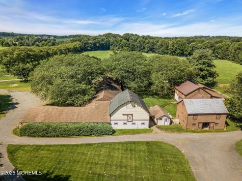74 Red Valley Road Cream Ridge NJ 08514