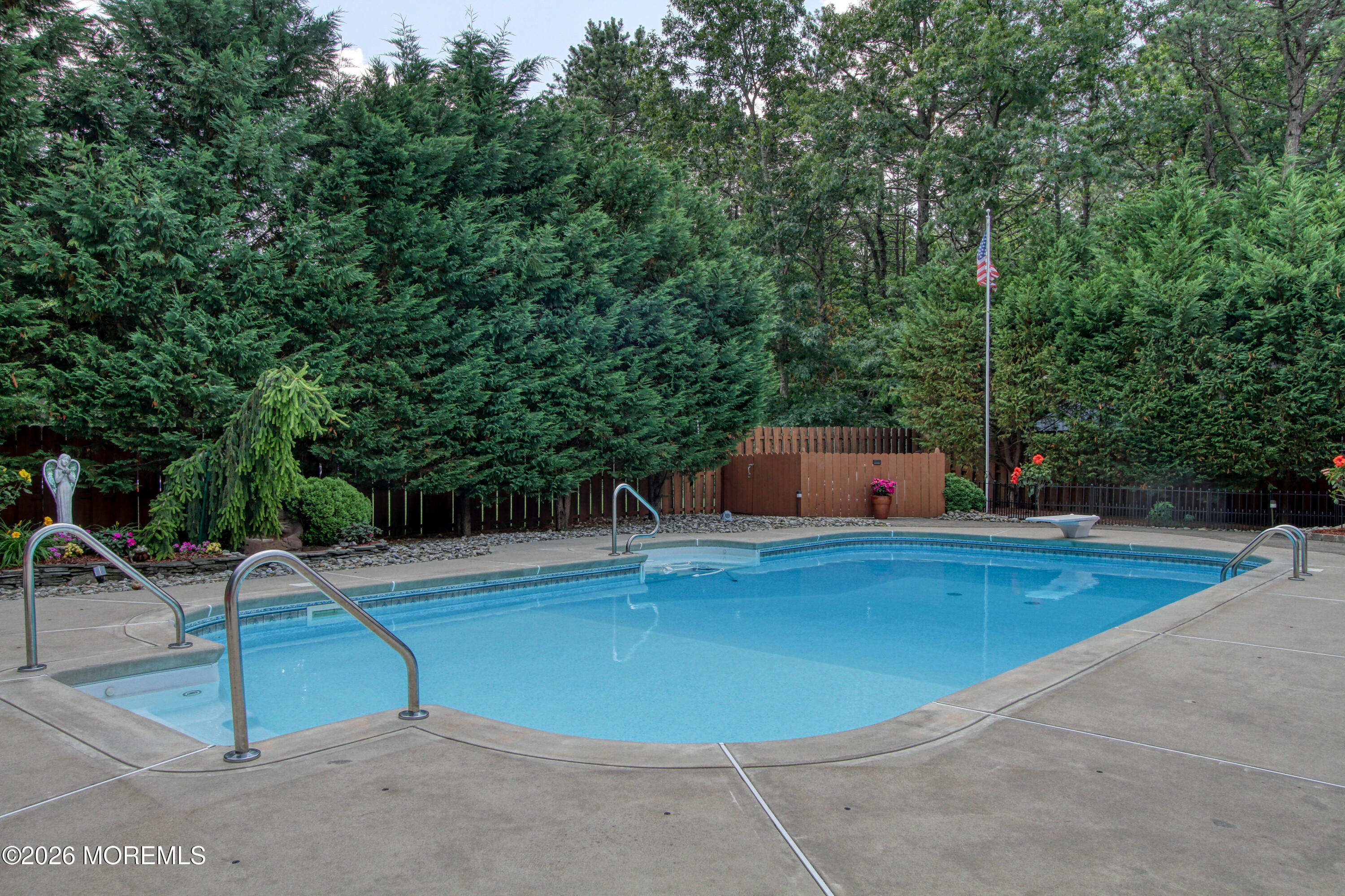 713 Western Boulevard Lanoka Harbor NJ 08734