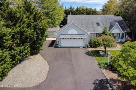713 Western Boulevard Lanoka Harbor NJ 08734