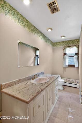17 Point O Woods Road Middletown NJ 07748