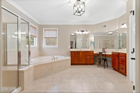 55 Hedgerow Lane Manalapan NJ 07726