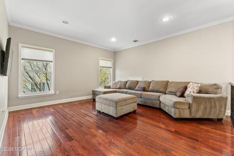 55 Hedgerow Lane Manalapan NJ 07726