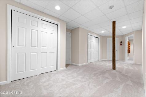 55 Hedgerow Lane Manalapan NJ 07726
