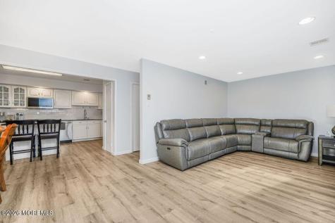 71 Patrick Henry Square Freehold NJ 07728
