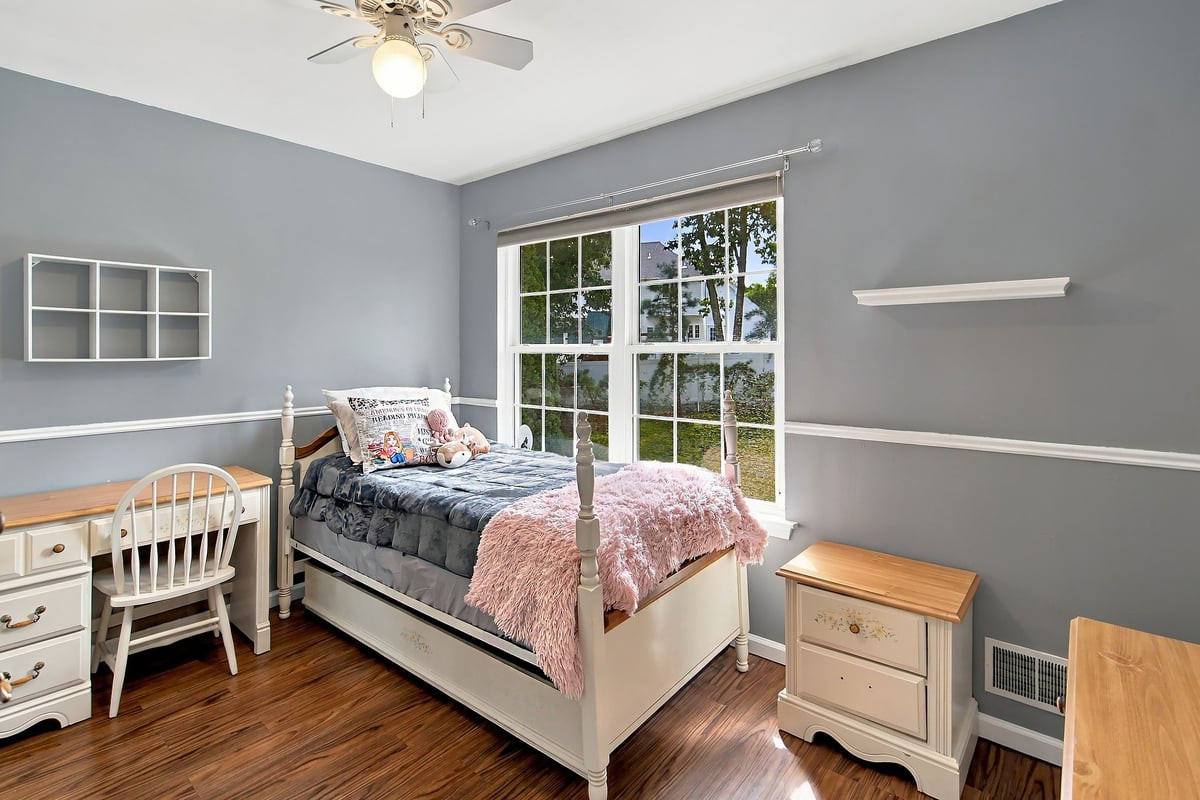28 Violet Circle Howell NJ 07731