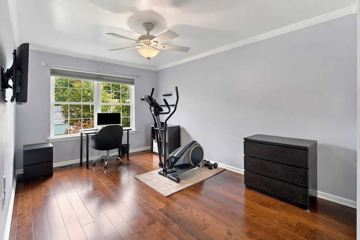 28 Violet Circle Howell NJ 07731