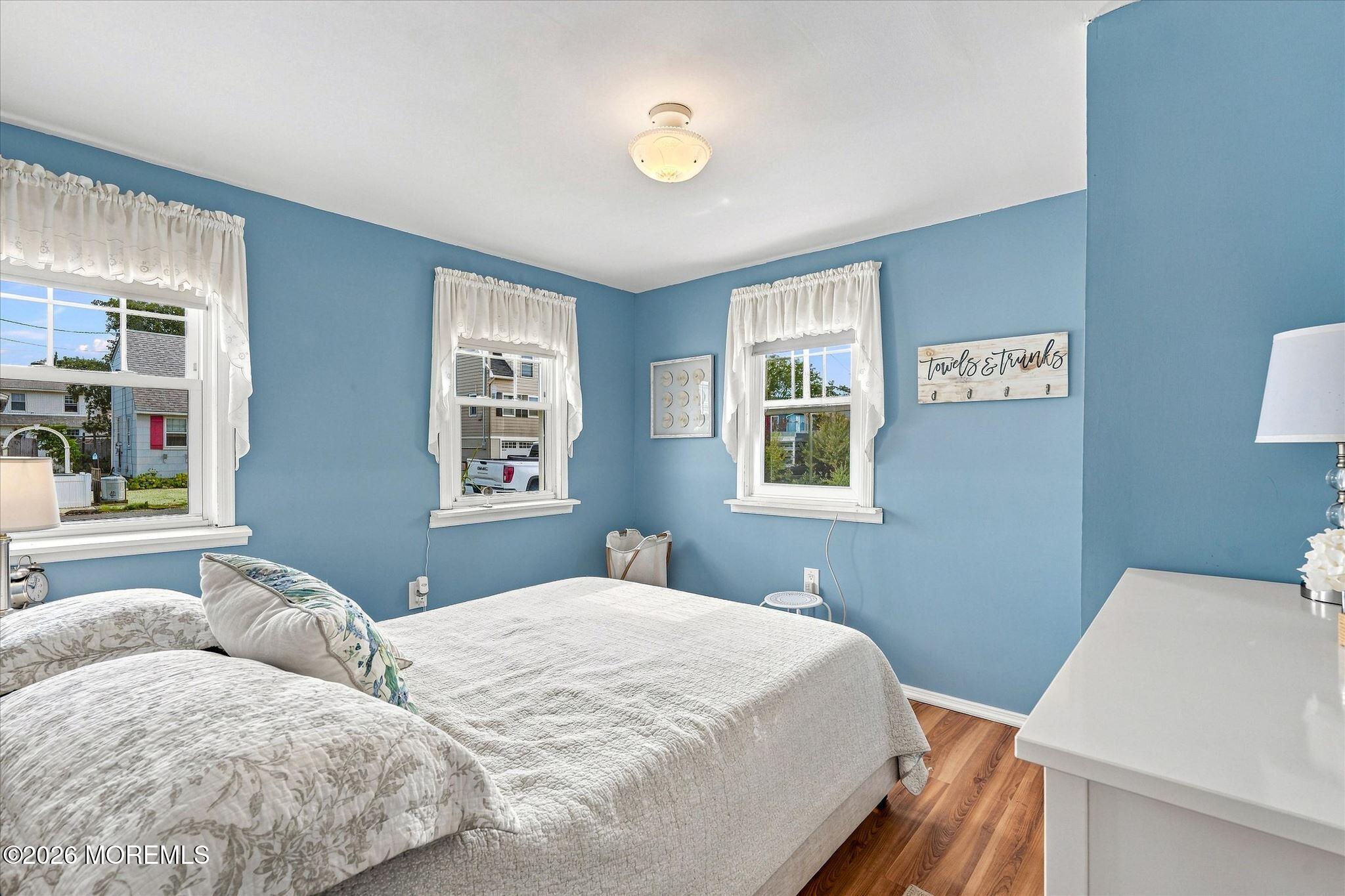 18 S 34th Street W Long Beach Twp NJ 08008