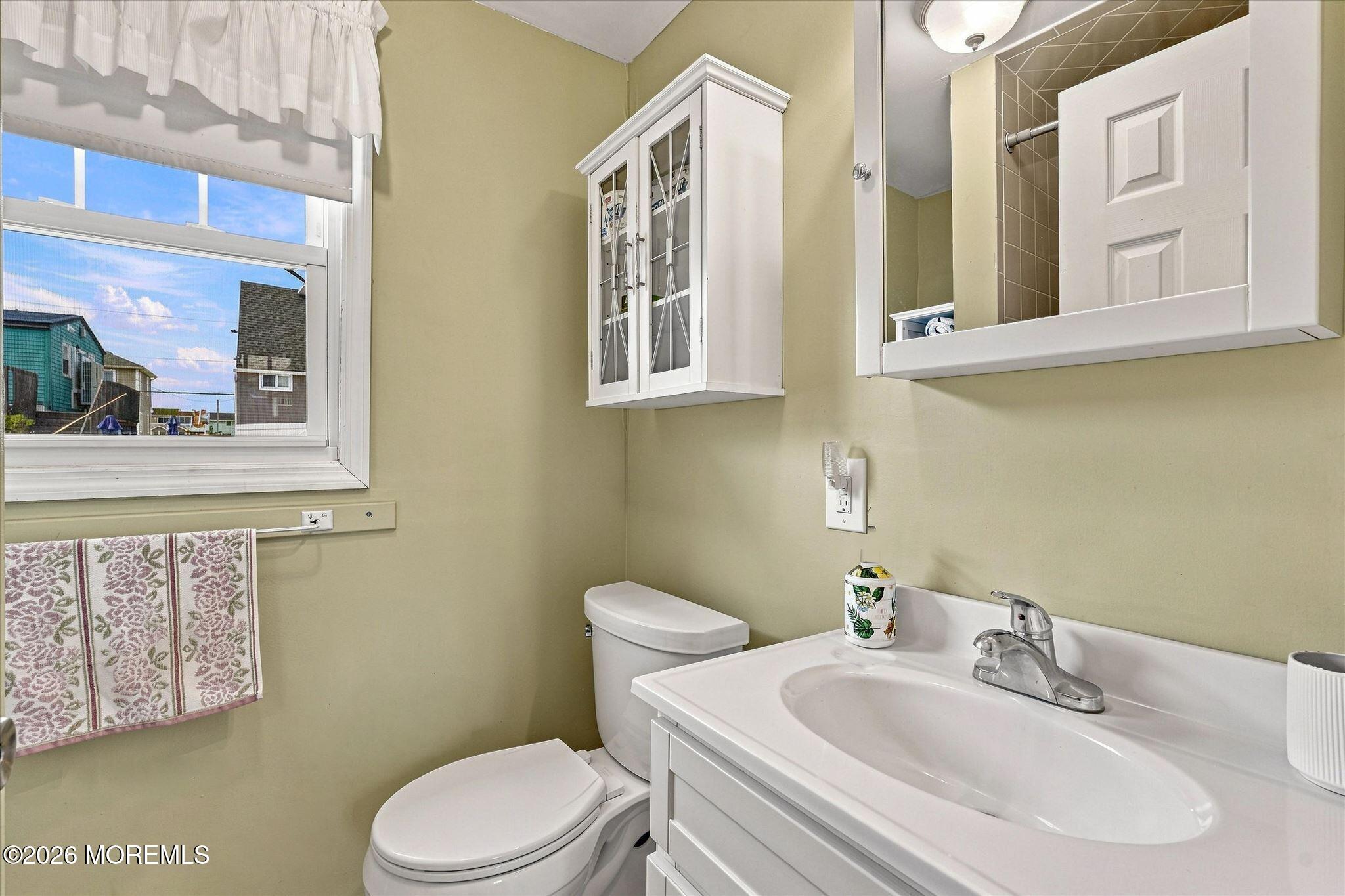 18 S 34th Street W Long Beach Twp NJ 08008