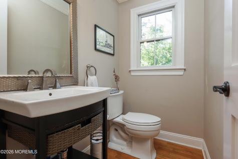 15 Hancock Lane Middletown NJ 07748