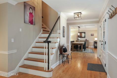 15 Hancock Lane Middletown NJ 07748