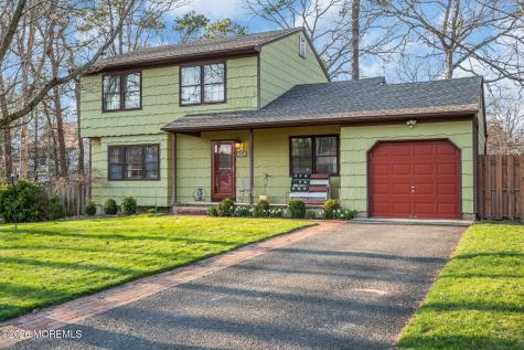 641 Seventh Avenue Toms River NJ 08757