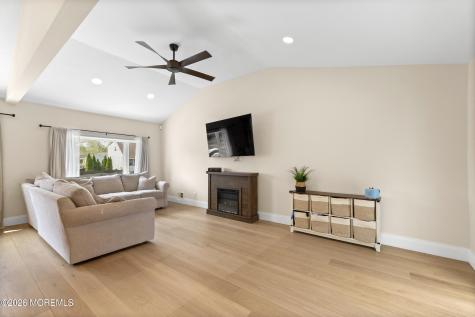 31 Virginia Avenue Hazlet NJ 07730