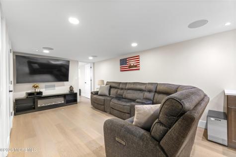 31 Virginia Avenue Hazlet NJ 07730