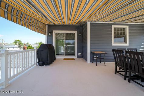 214 Iroquois Avenue Beach Haven NJ 08008