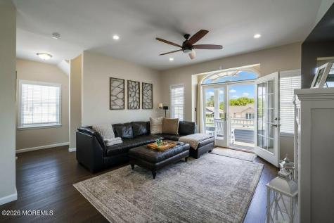 214 Iroquois Avenue Beach Haven NJ 08008