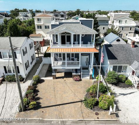 214 Iroquois Avenue Beach Haven NJ 08008