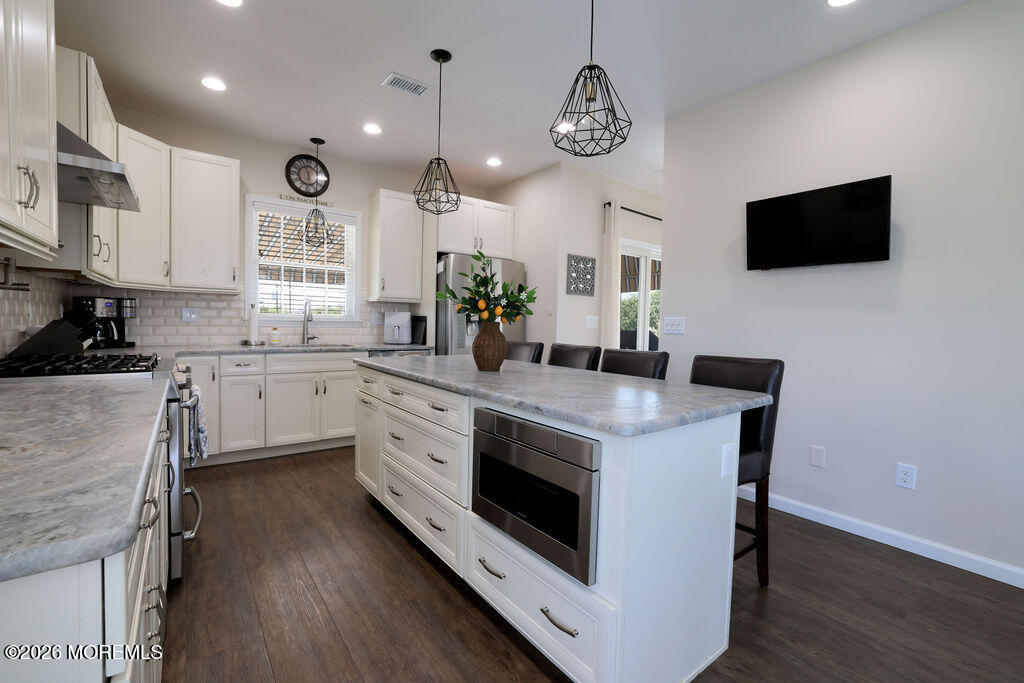 214 Iroquois Avenue Beach Haven NJ 08008