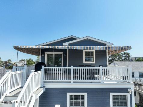 214 Iroquois Avenue Beach Haven NJ 08008