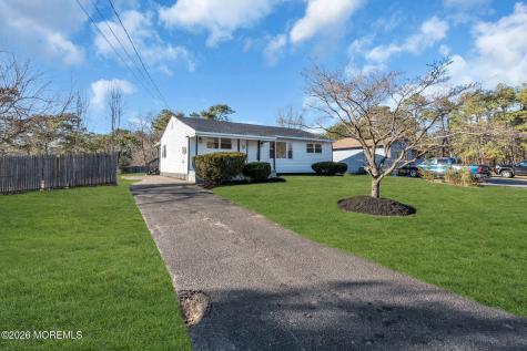 9 14th Street Folsom NJ 08037