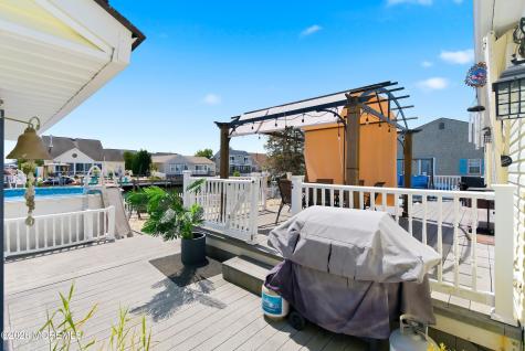 77 Wind Jammer Court Bayville NJ 08721