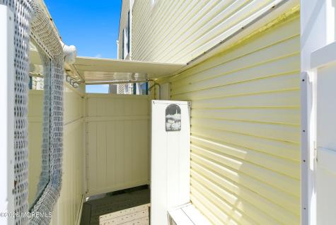77 Wind Jammer Court Bayville NJ 08721