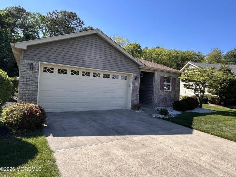 1978 Cherryvale Court Toms River NJ 08755