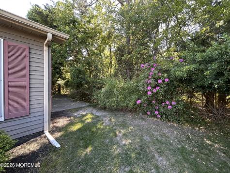 1978 Cherryvale Court Toms River NJ 08755