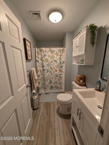 1155 Steamer Avenue Manahawkin NJ 08050