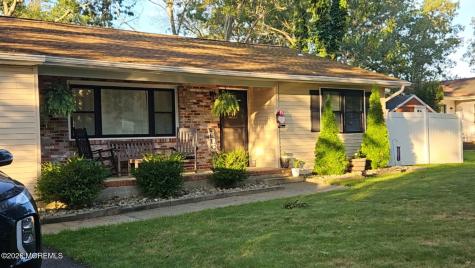 1155 Steamer Avenue Manahawkin NJ 08050
